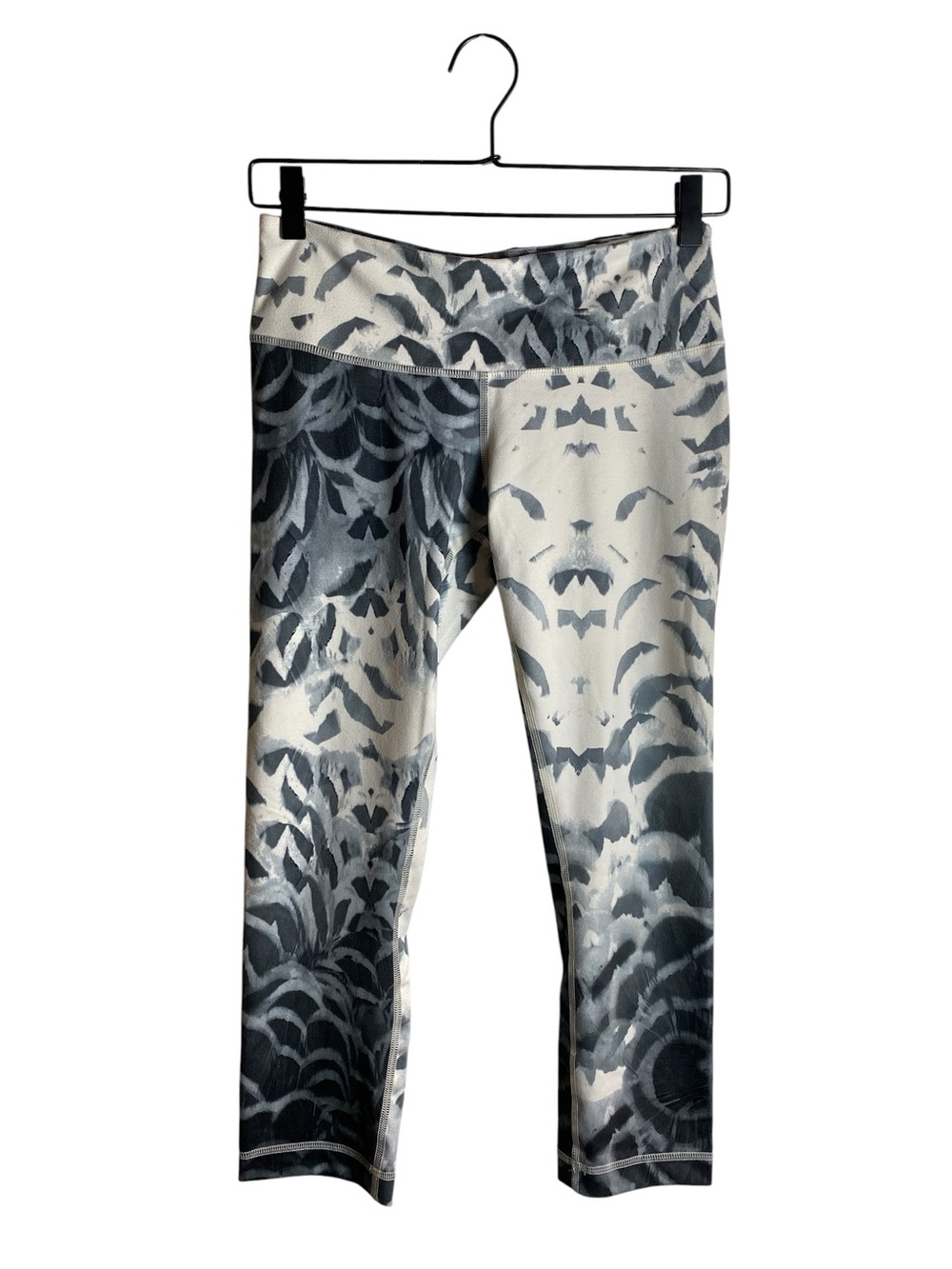 Lululemon Wunder Under Crop
